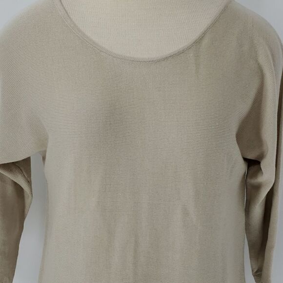 Van Heusen knit tunic,  Beige, medium. - Picture 2 of 9